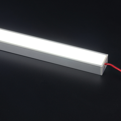 Difusor PC perfil de LED montado em superfície anodizado prateado para iluminação de cozinha